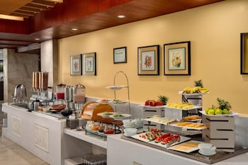 ramada by wyndham ghaziabad vasundhara