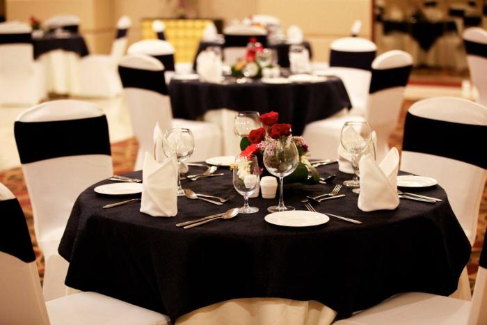 ramada by wyndham ghaziabad vasundhara