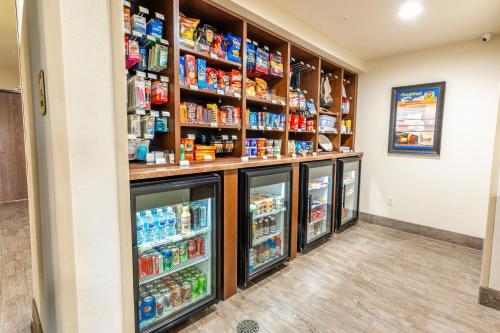 mainstay suites spokane valley