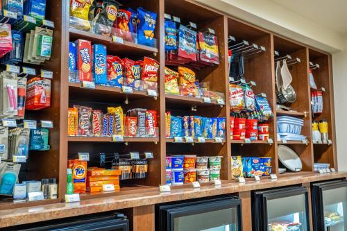 mainstay suites spokane valley