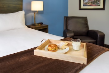 mainstay suites spokane valley