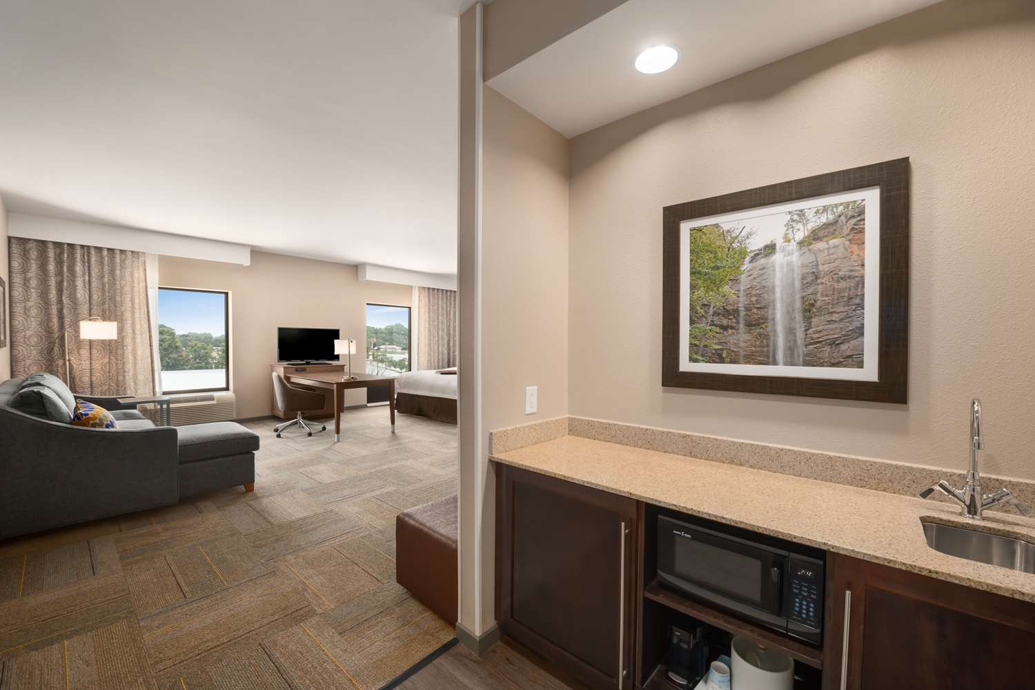 hampton inn and suites lavonia