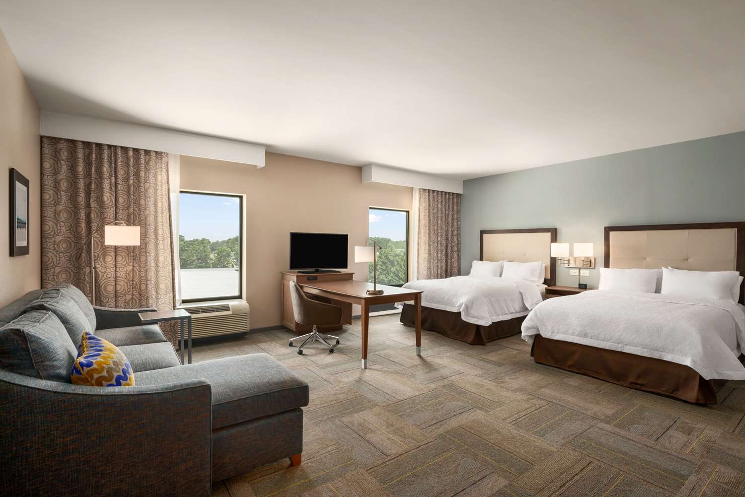 hampton inn and suites lavonia