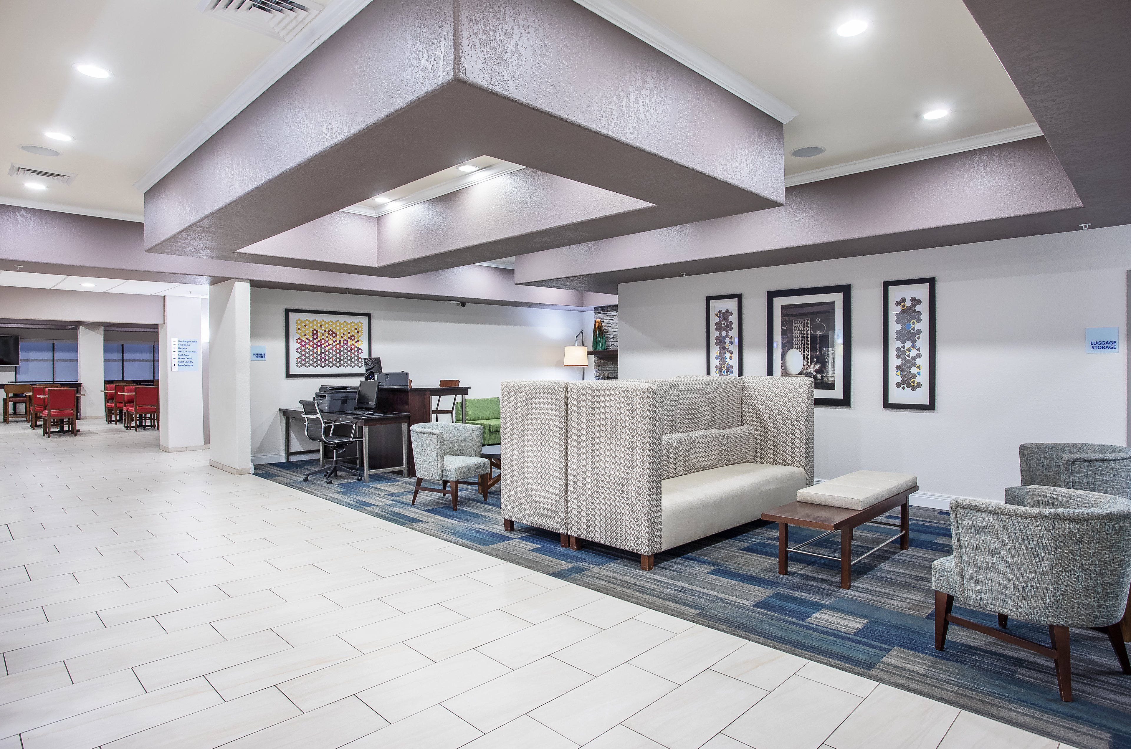 holiday inn express and suites glasgow by ihg