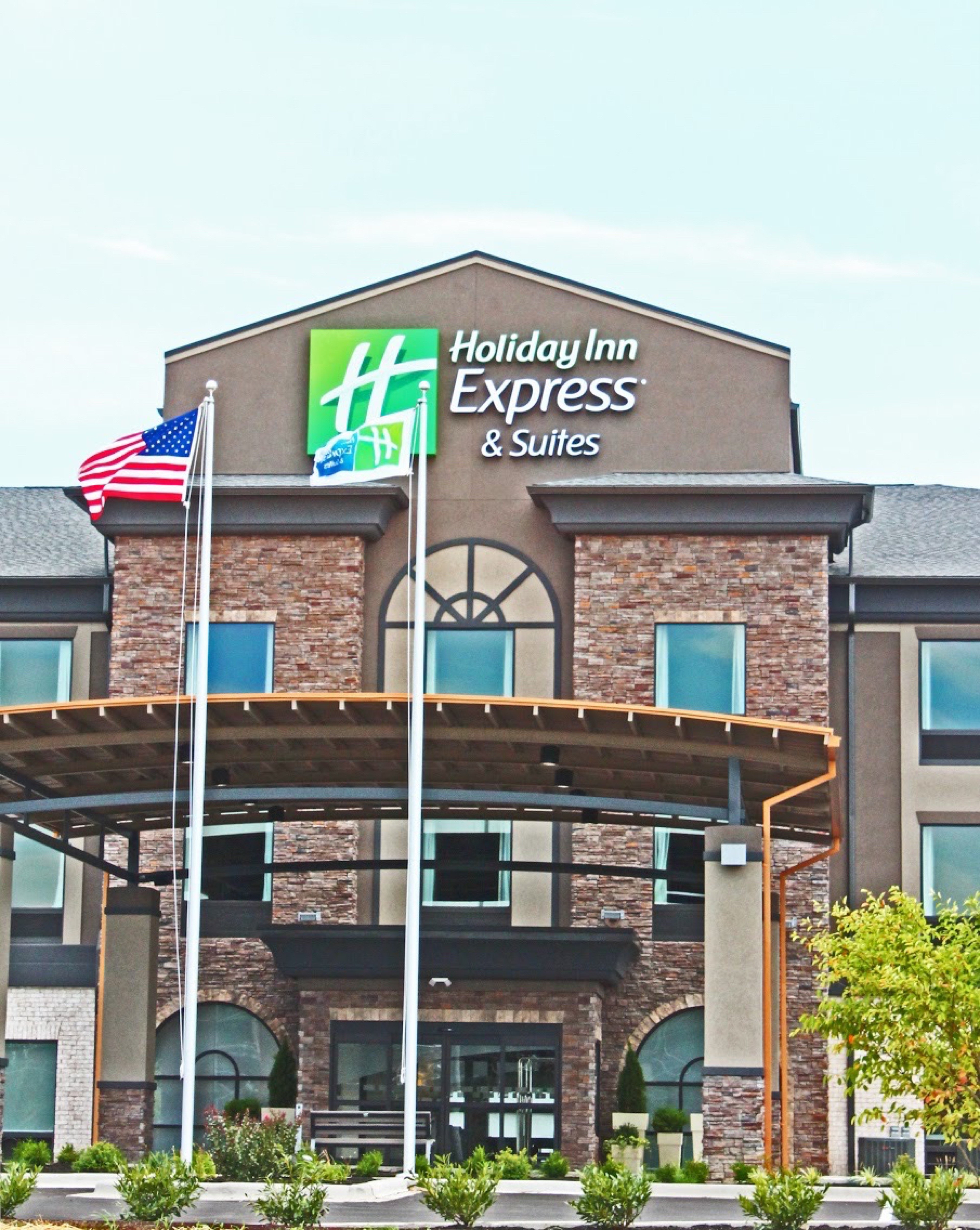 holiday inn express and suites glasgow by ihg