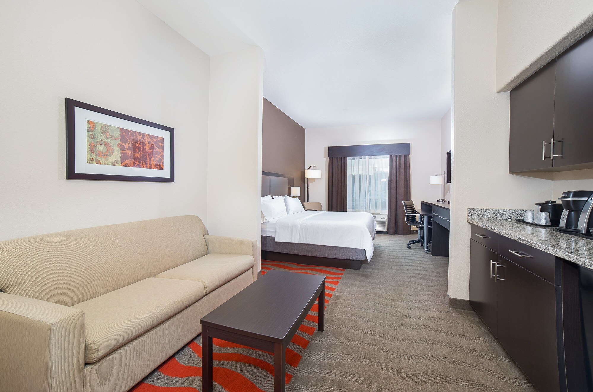 holiday inn express and suites glasgow by ihg