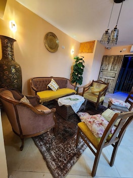 seedi yousef hostel and cafe