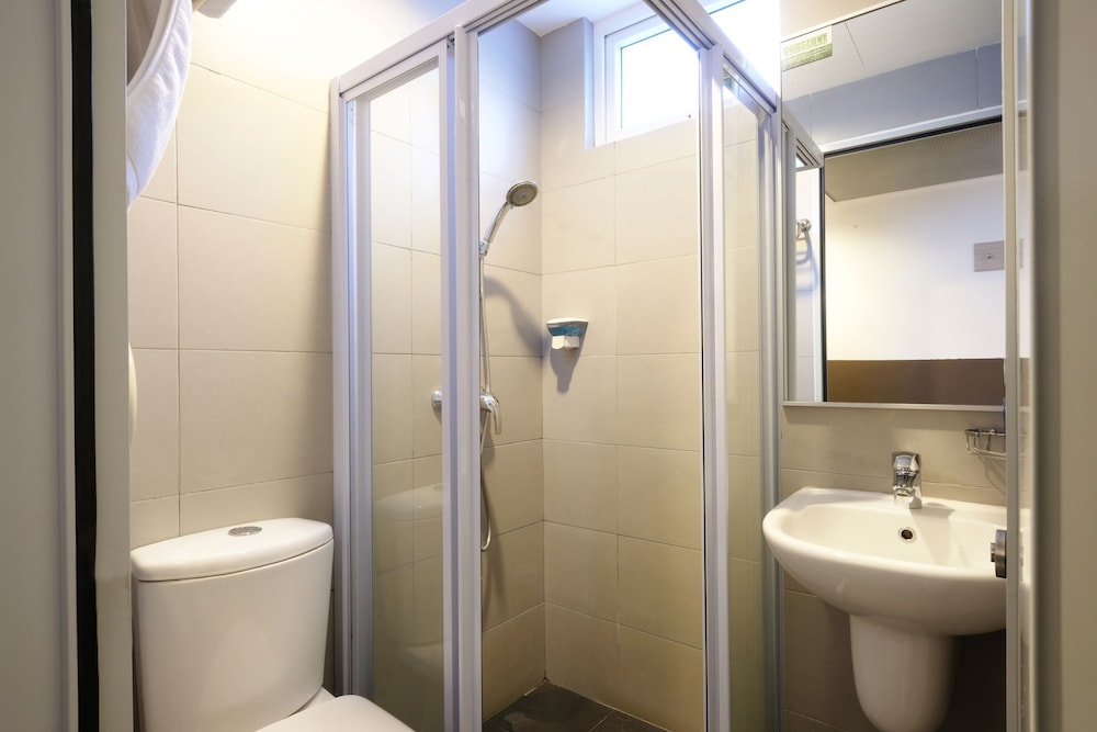 lion peak hotel bugis