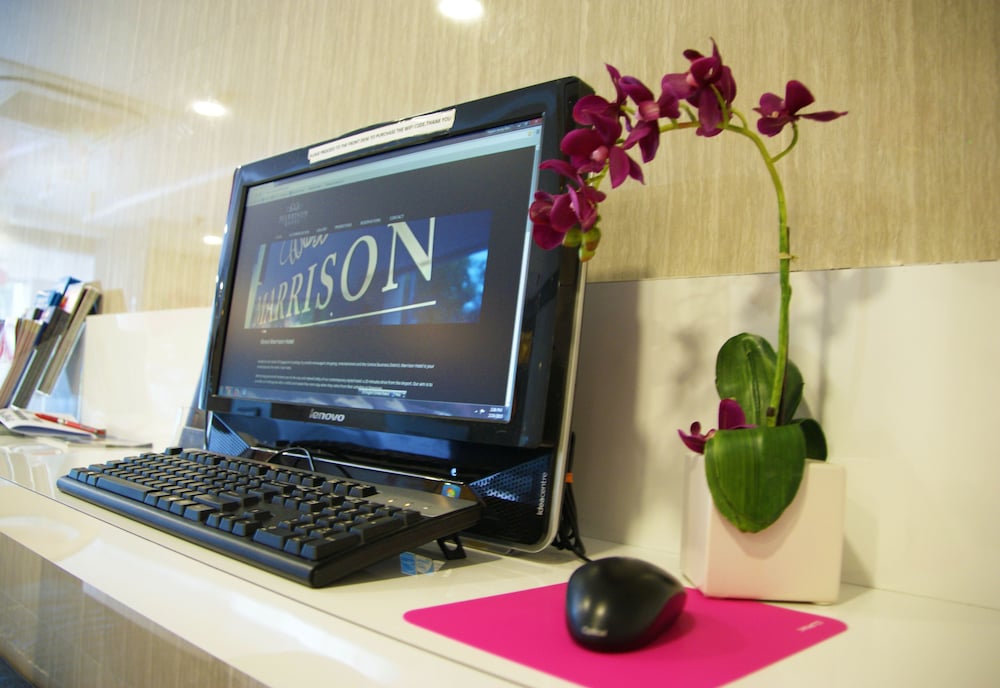 lion peak hotel bugis