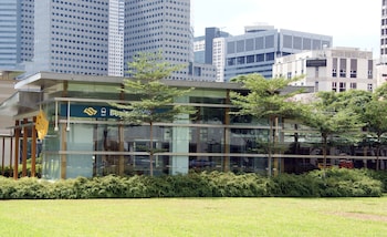 lion peak hotel bugis