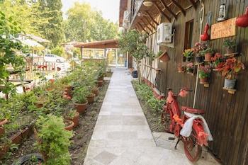 yavuz motel adrasan