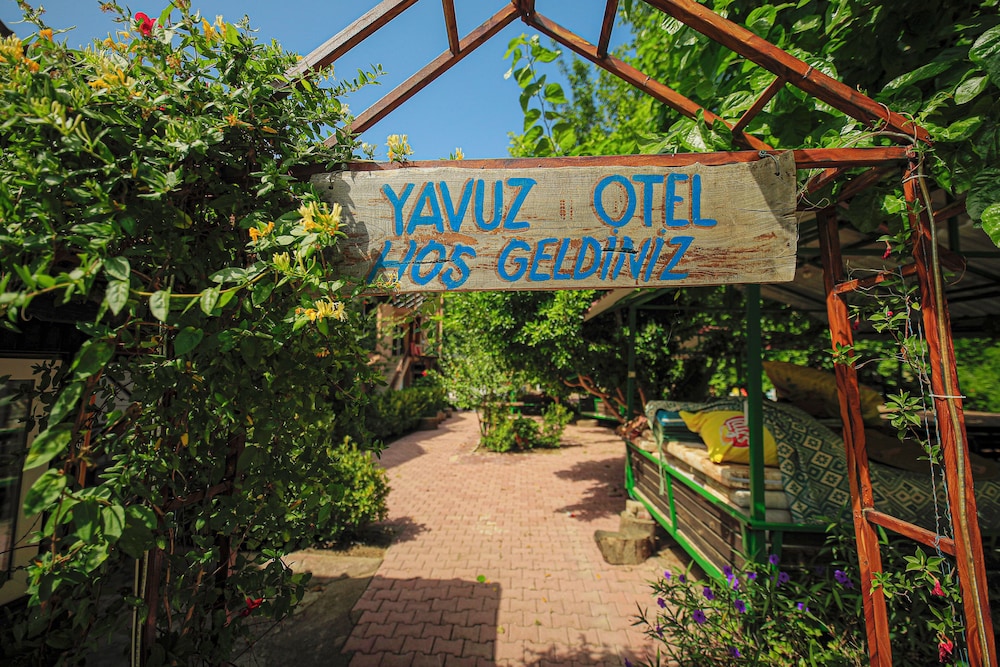 yavuz motel adrasan