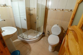yavuz motel adrasan