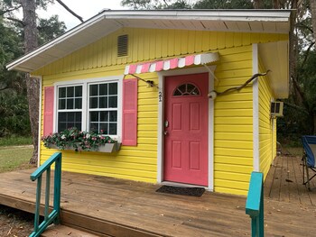 nature coast inn and cottages