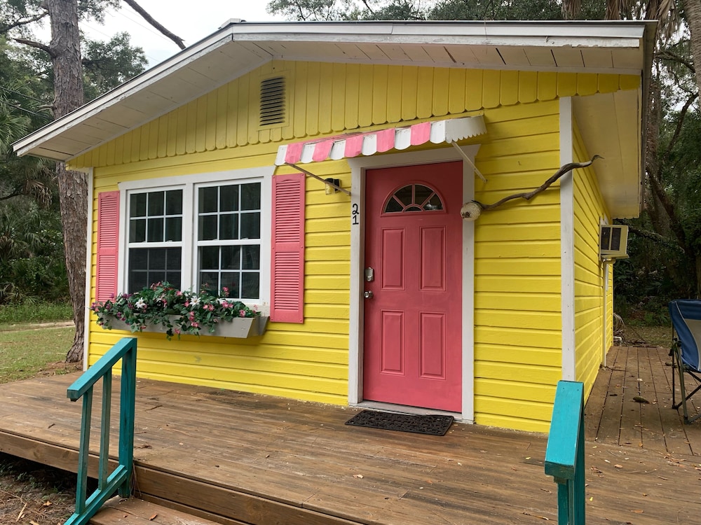 nature coast inn and cottages