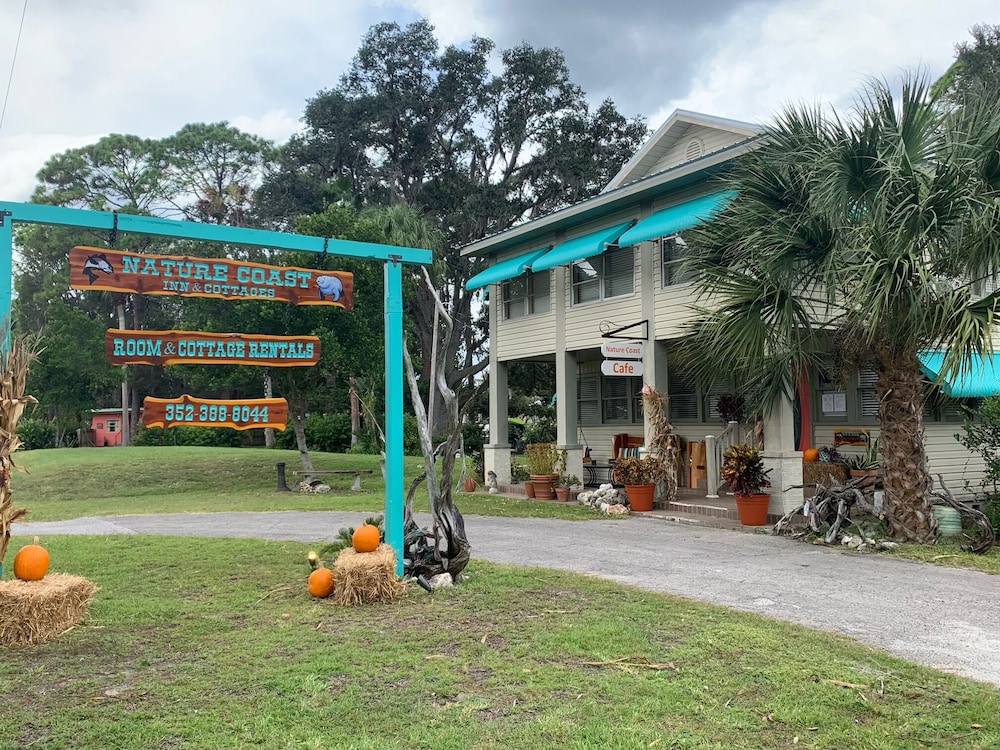 nature coast inn and cottages