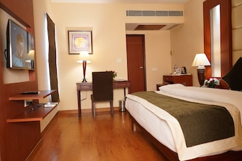 continent hotel nakodar