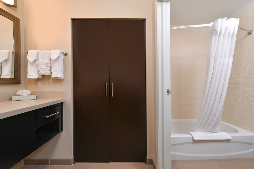 staybridge suites merrillville by ihg