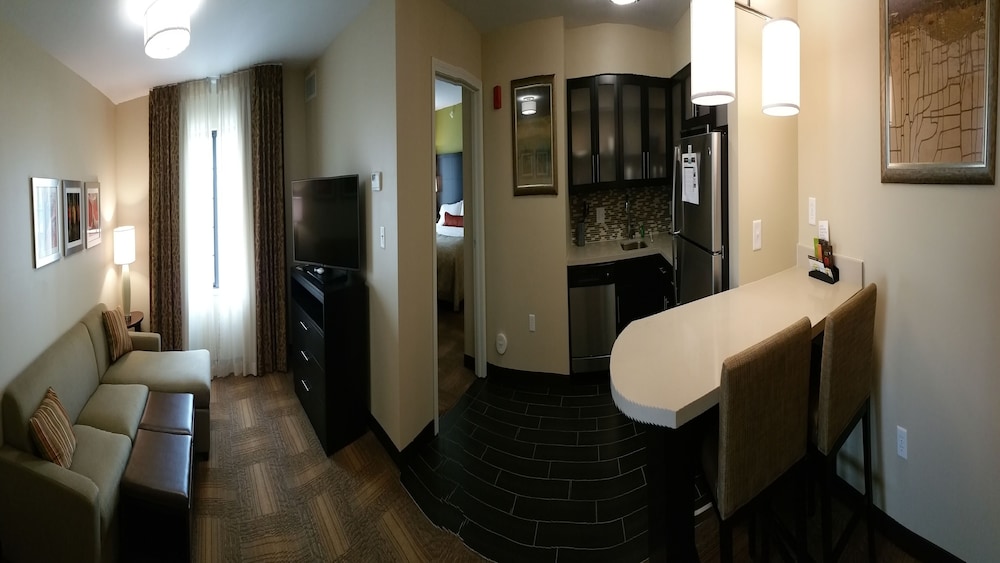 staybridge suites merrillville by ihg
