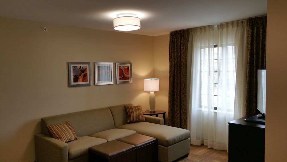 staybridge suites merrillville by ihg