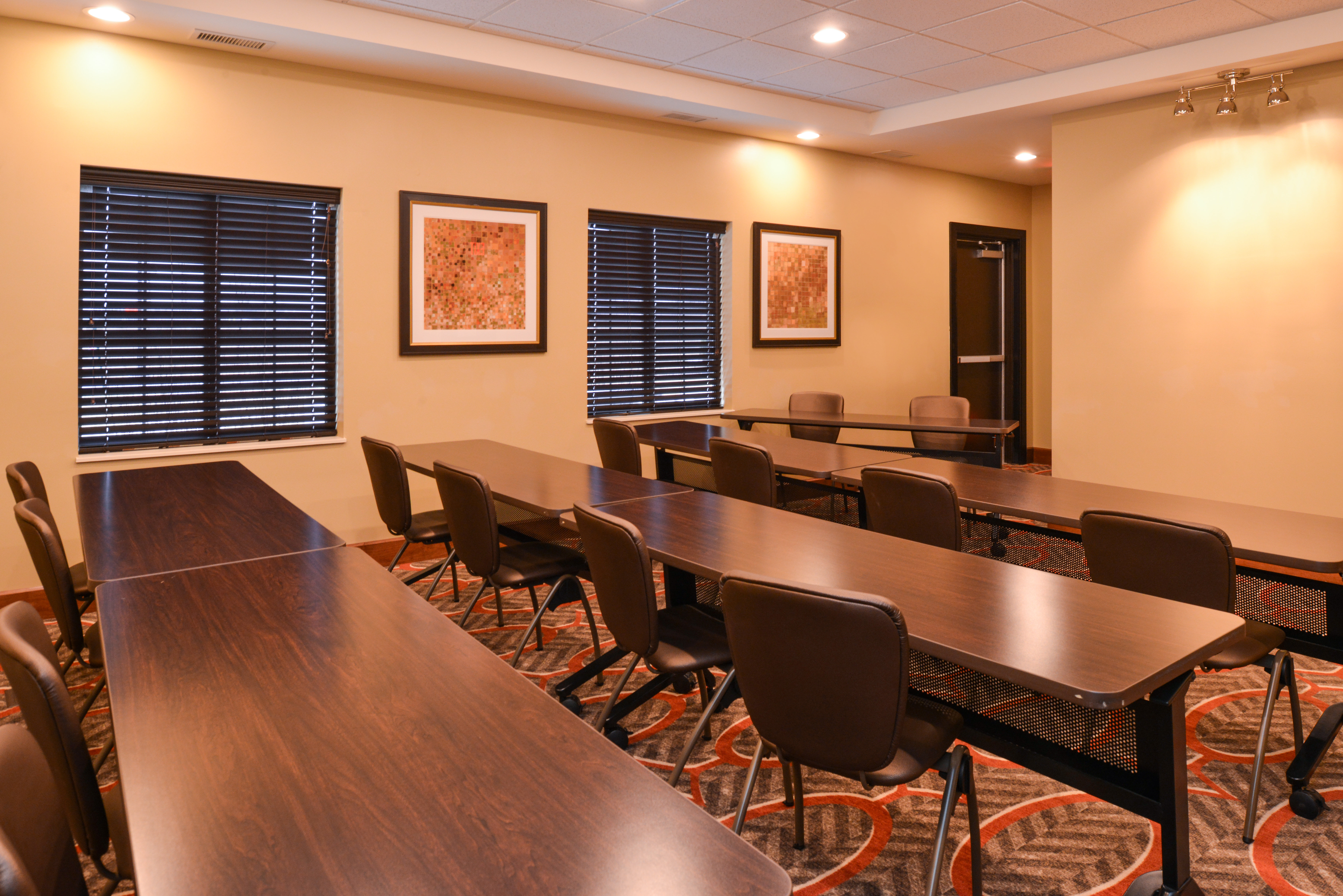 staybridge suites merrillville by ihg