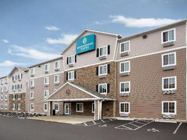 woodspring suites columbus north i 270