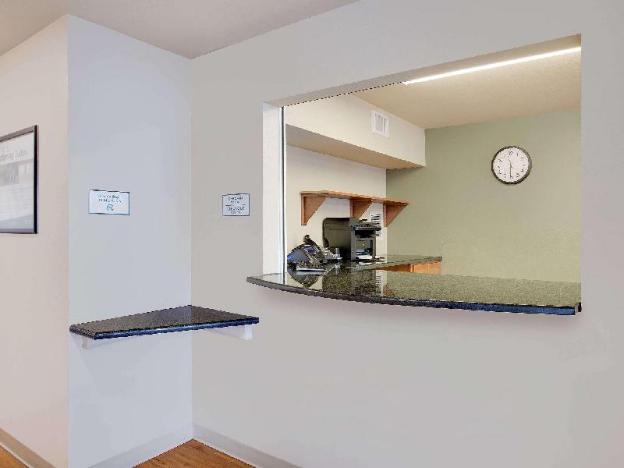 woodspring suites columbus north i 270