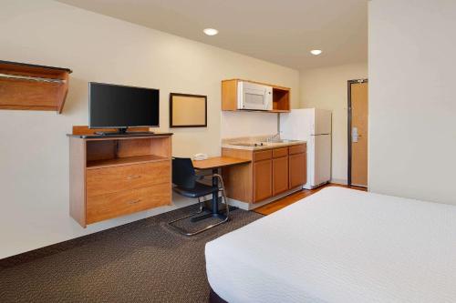 woodspring suites columbus north i 270