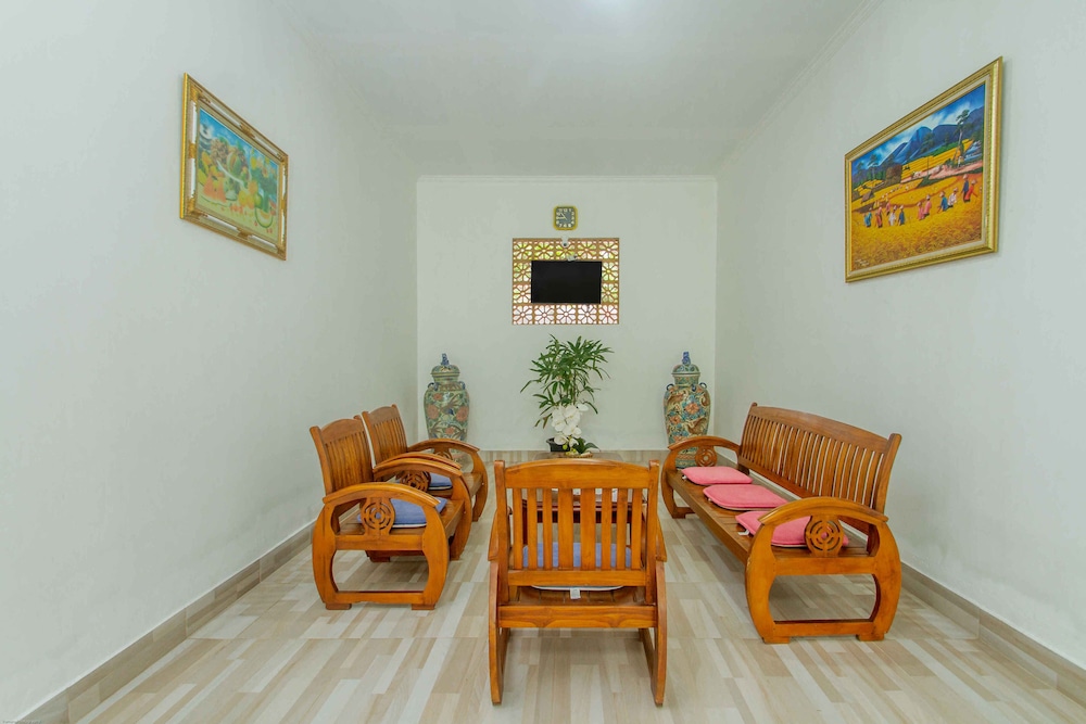 kesari glory hotel