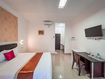 kesari glory hotel