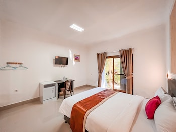 kesari glory hotel