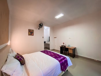 kesari glory hotel