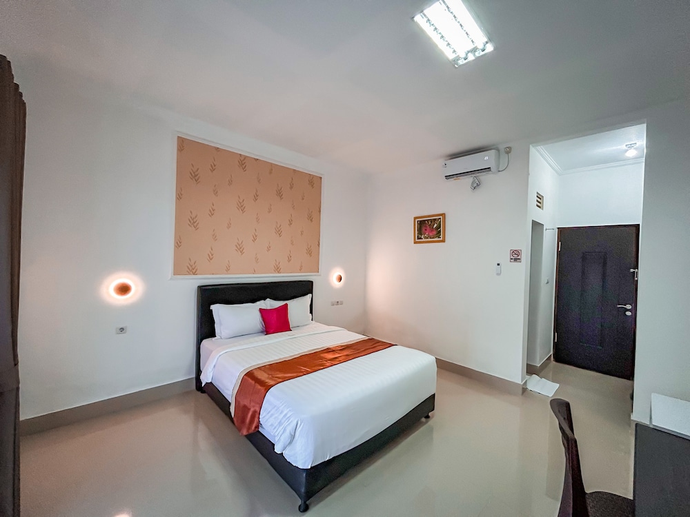 kesari glory hotel