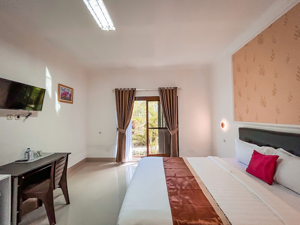 kesari glory hotel