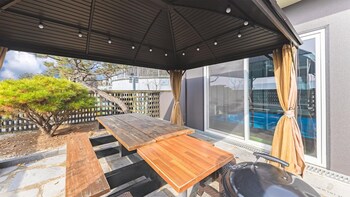 chuncheon poolhouse epop