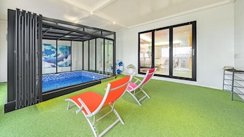 chuncheon poolhouse epop