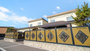 chuncheon poolhouse epop