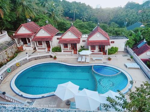 hong bin bungalow resort