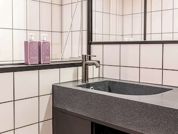 tribe paris saint ouen