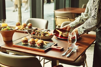 voco osaka central an ihg hotel