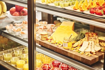 voco osaka central an ihg hotel