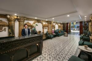 media central hotel and spa