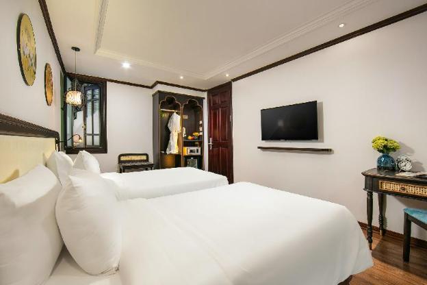 media central hotel and spa