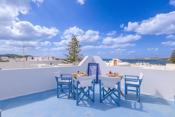 paros