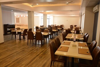 Treehouse Morina,Viramgam>>Ahmedabad,2.5 star