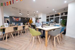 holiday inn calais by ihg