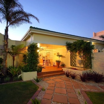 anchorage guest house