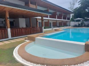 yellow mango resort bohol