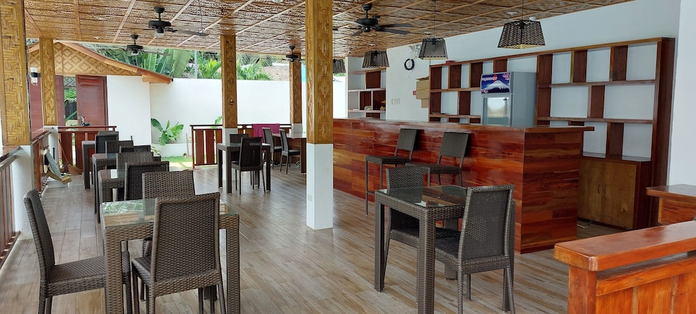 yellow mango resort bohol