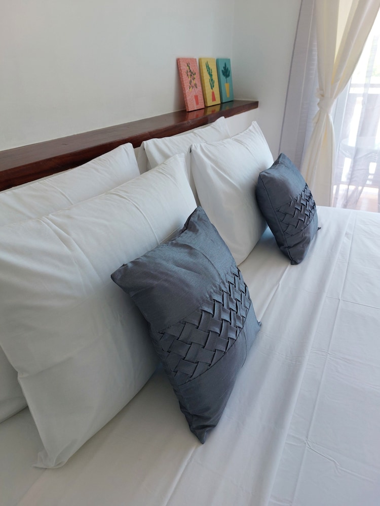 yellow mango resort bohol